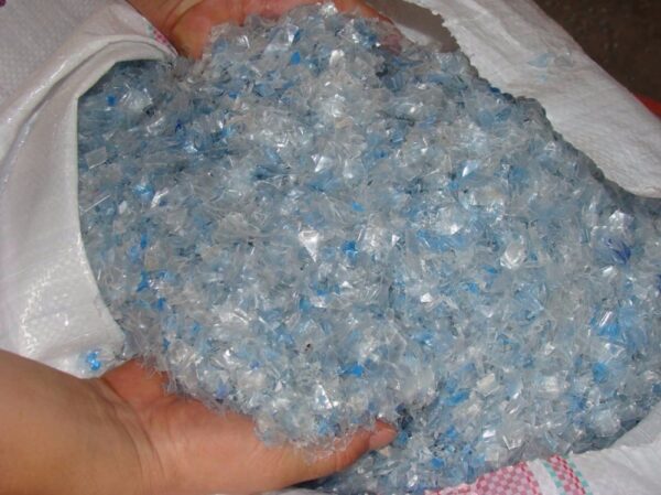 Pet Bottle Flakes